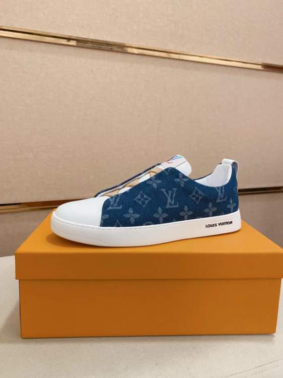 Picture of Louis Vuitton Shoes _SKULVsz38-44hnx051615974